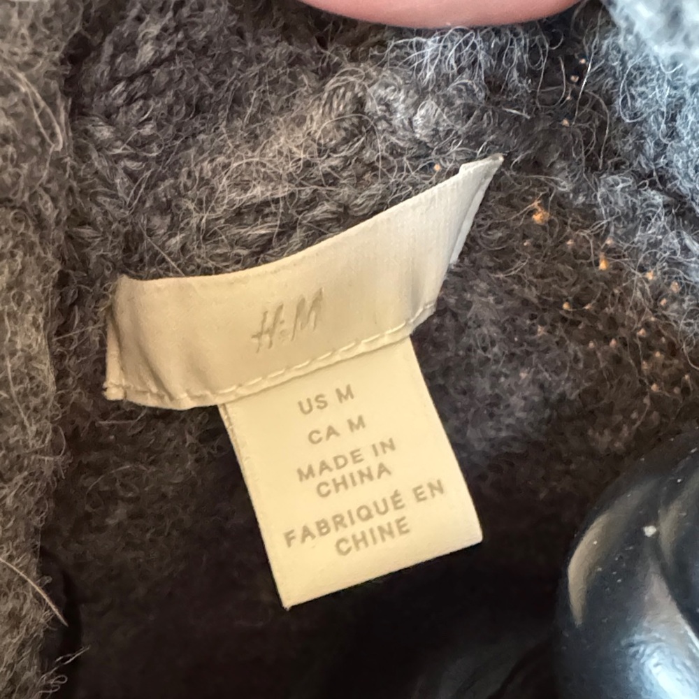 H&M Heather Gray Turtleneck Sweater 5% Alpaca - Picture 2 of 6